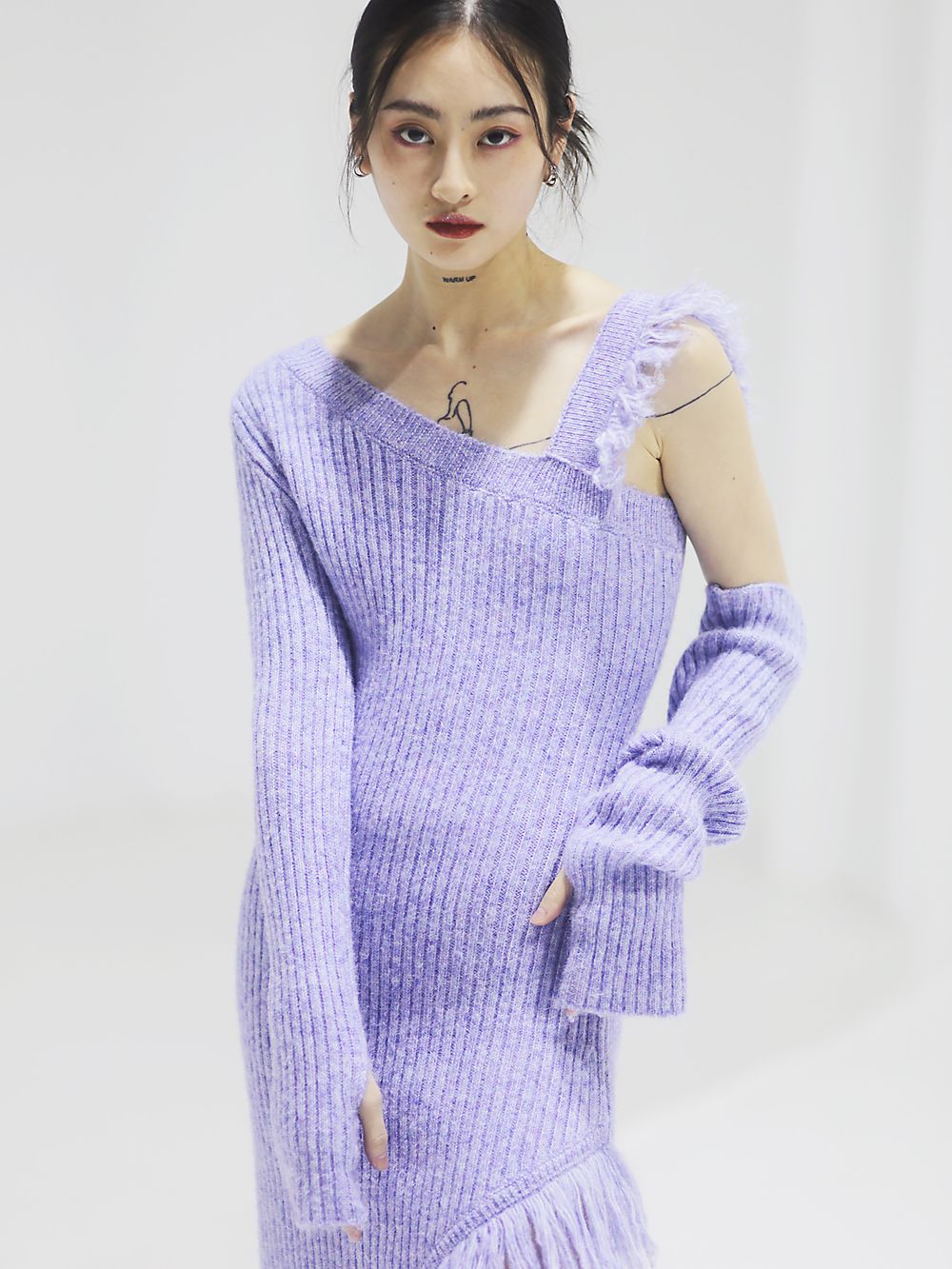 ONE-SHOULDER KNIT NCHI HEM ONE-PIECE