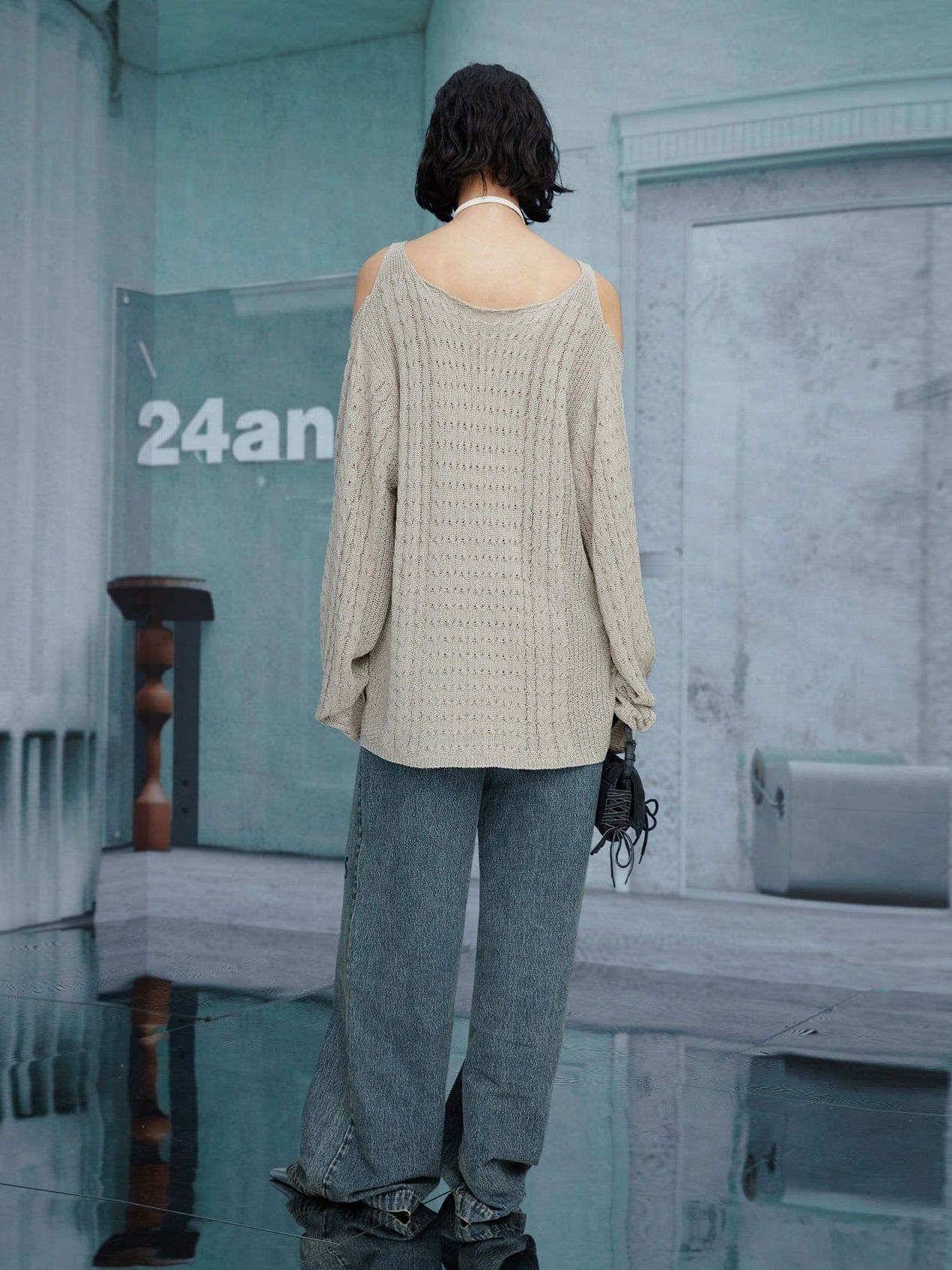 Open-shoulder Loose Mesh Knit