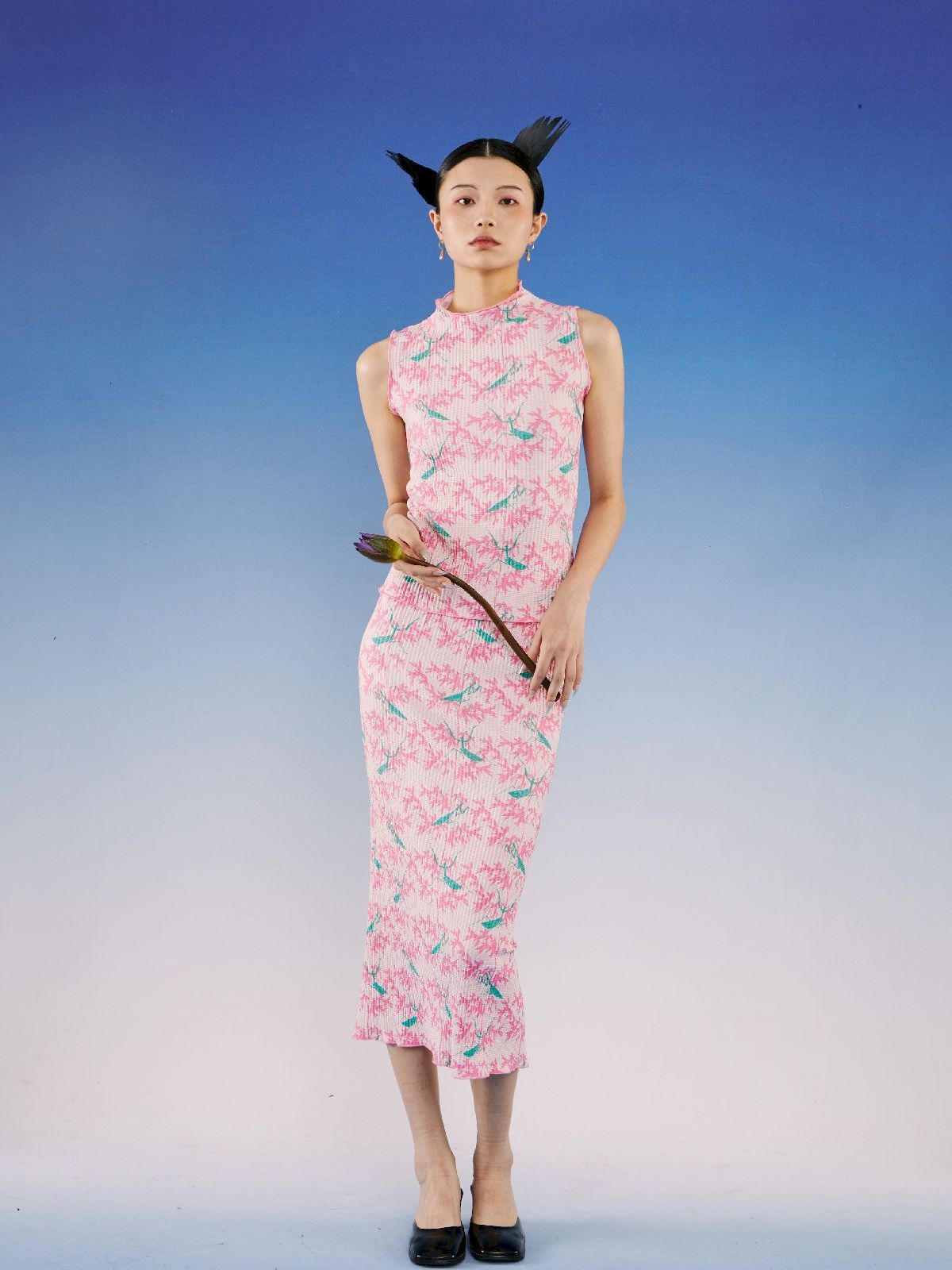 Falten ärmellose Blumenplatten & Langstreicher