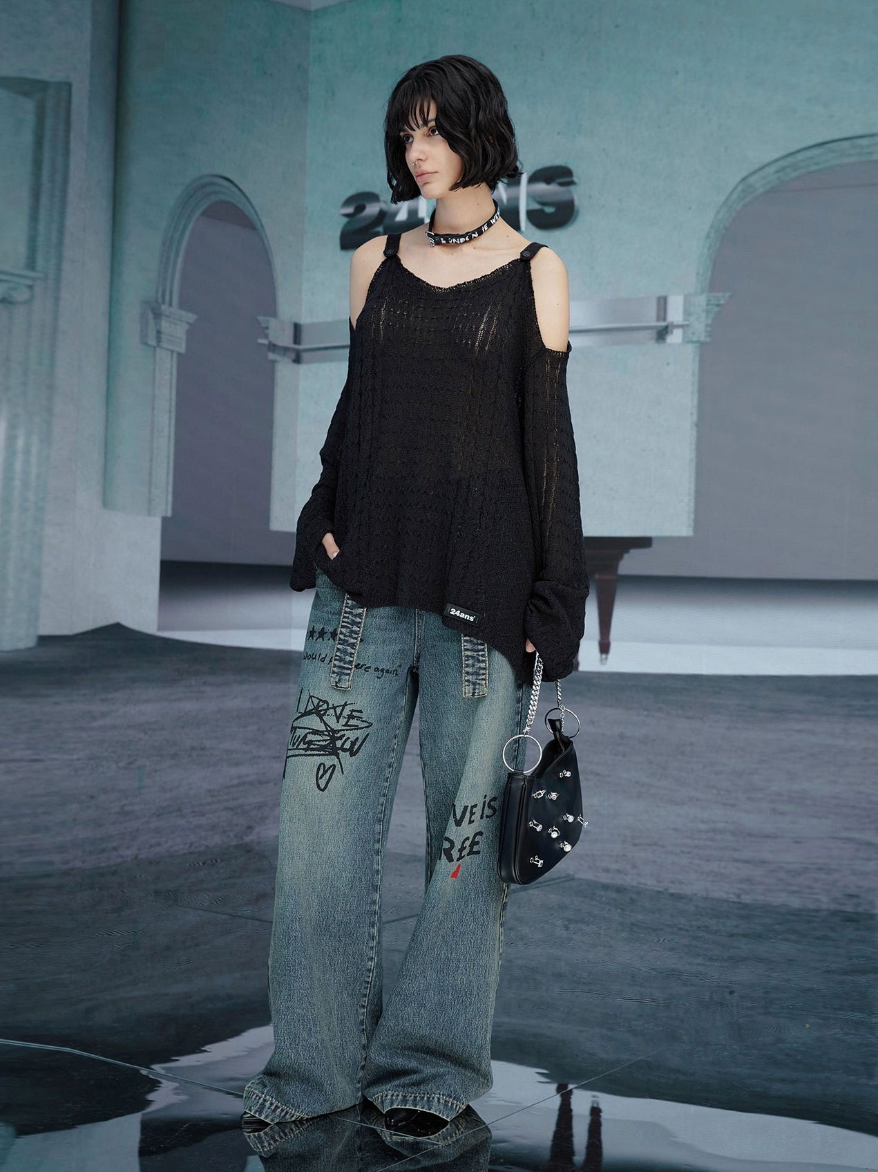 Open-shoulder Loose Mesh Knit