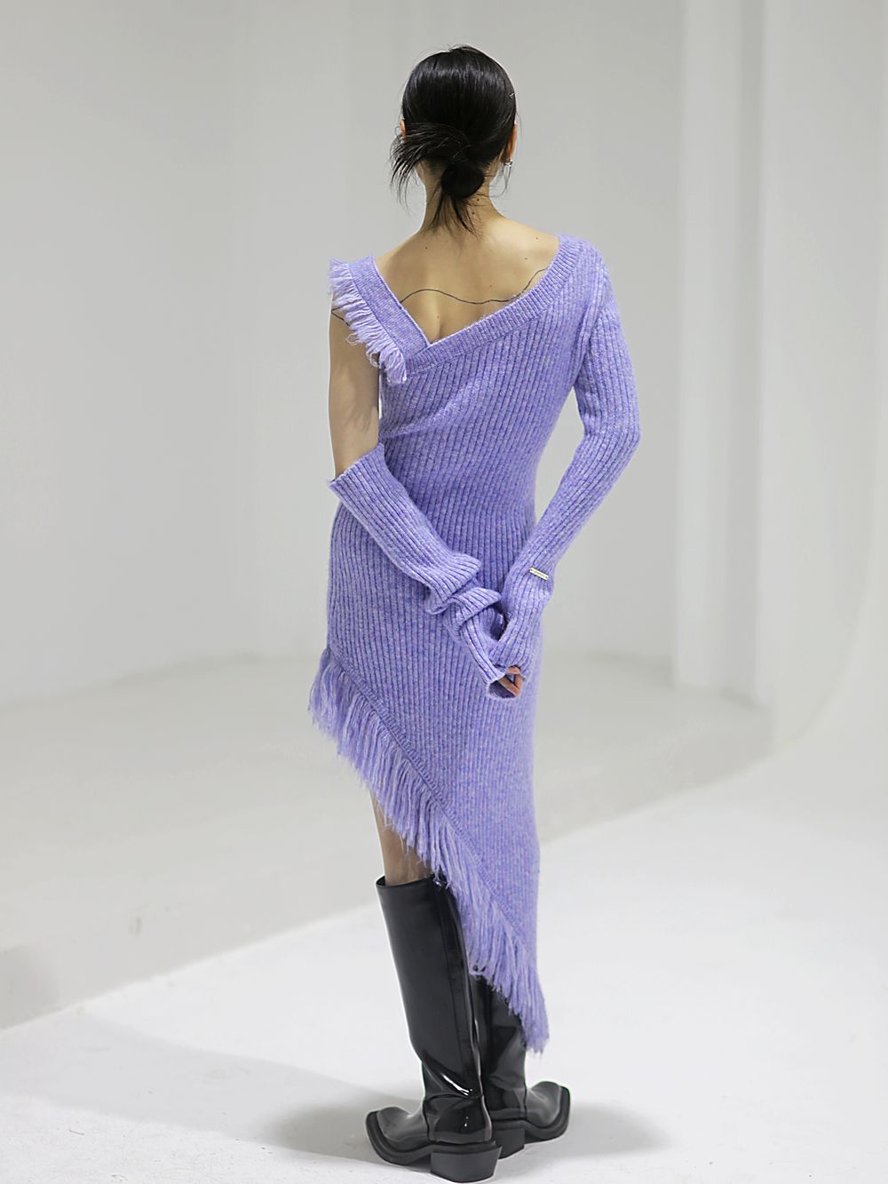 ONE-SHOULDER KNIT NCHI HEM ONE-PIECE