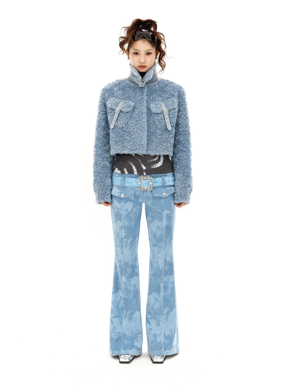 보아 자른 푹신한 복고풍 재킷