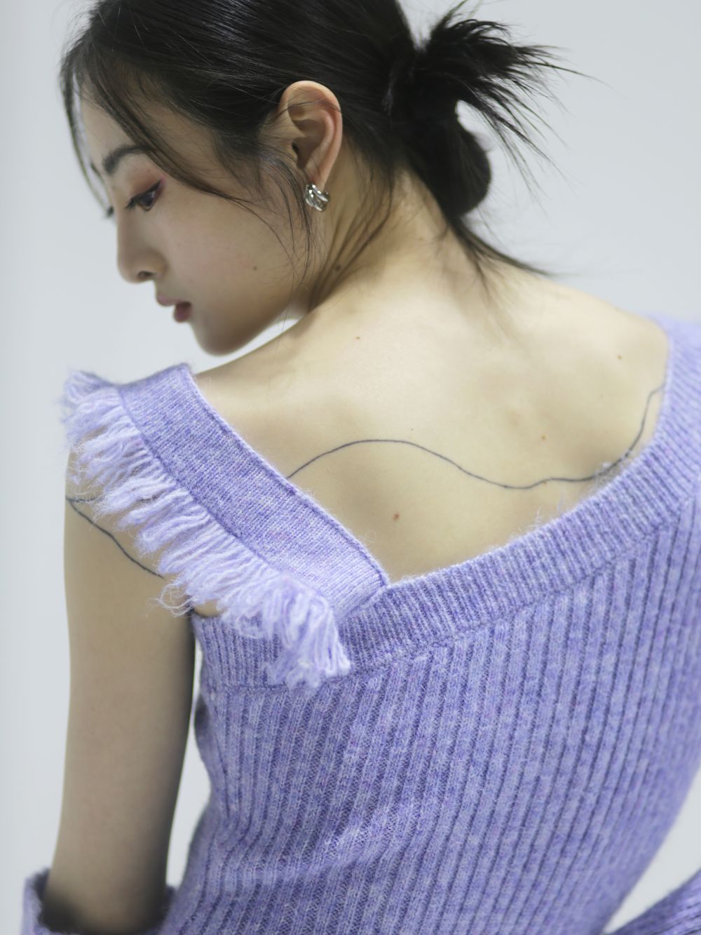 ONE-SHOULDER KNIT NCHI HEM ONE-PIECE