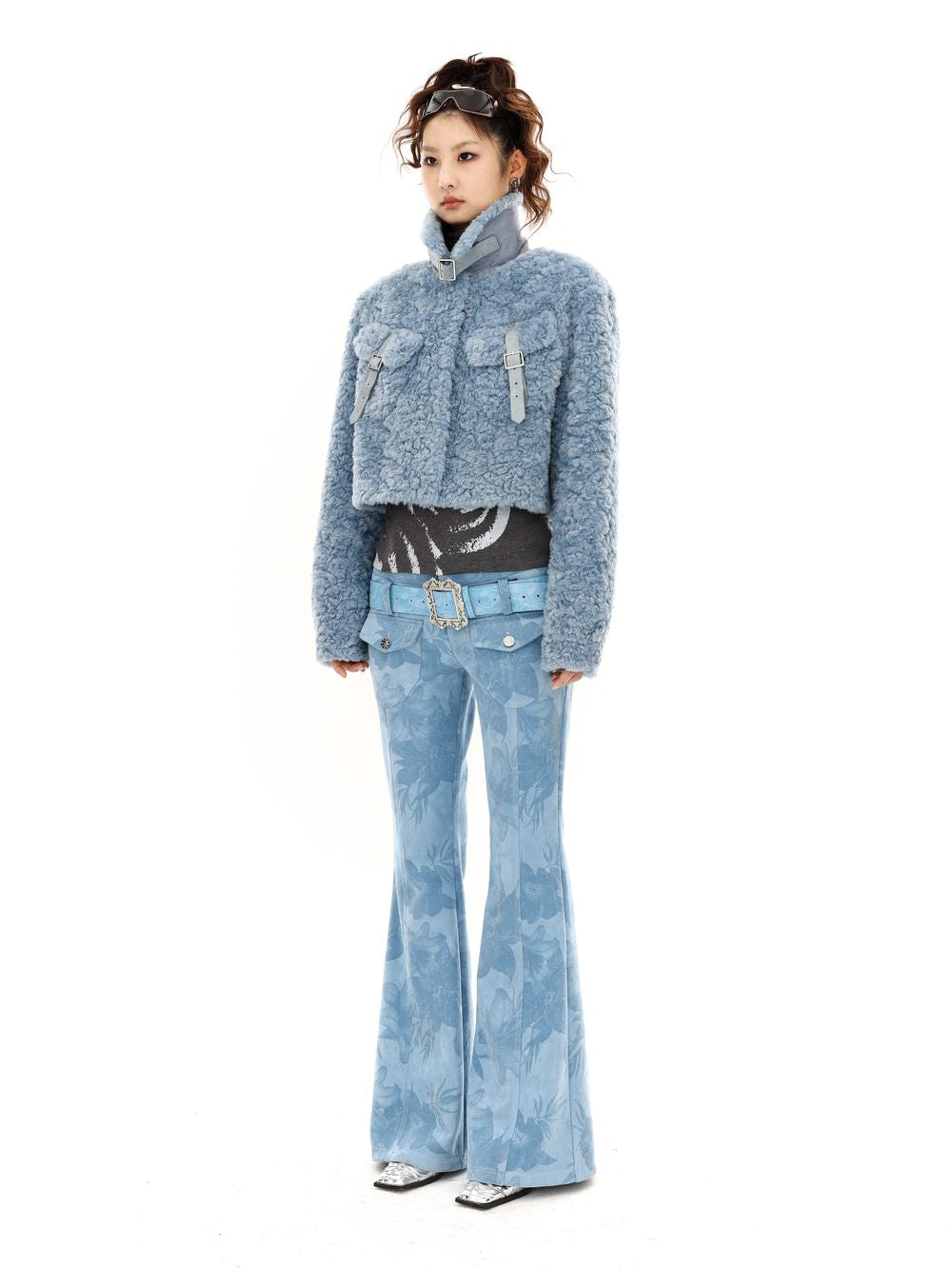 보아 자른 푹신한 복고풍 재킷