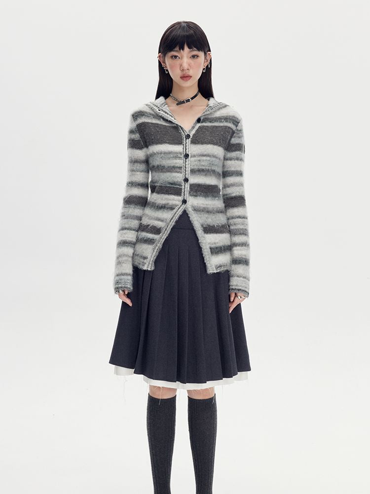 Layered PLEATS MIDDLE SKIRT