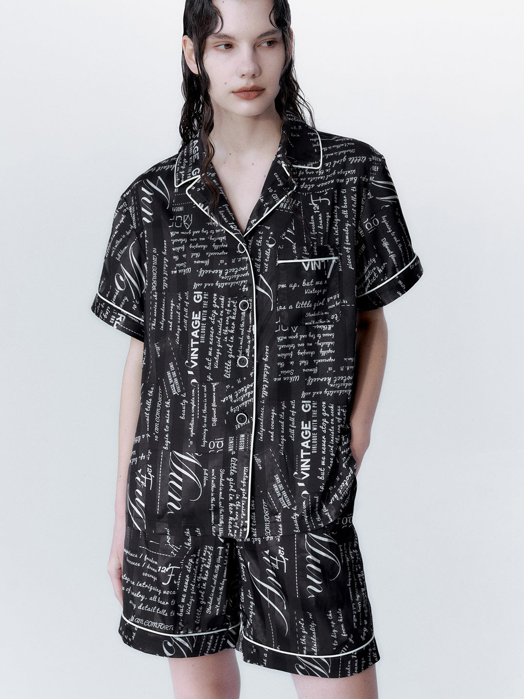 Lässige moderne Hemdhose