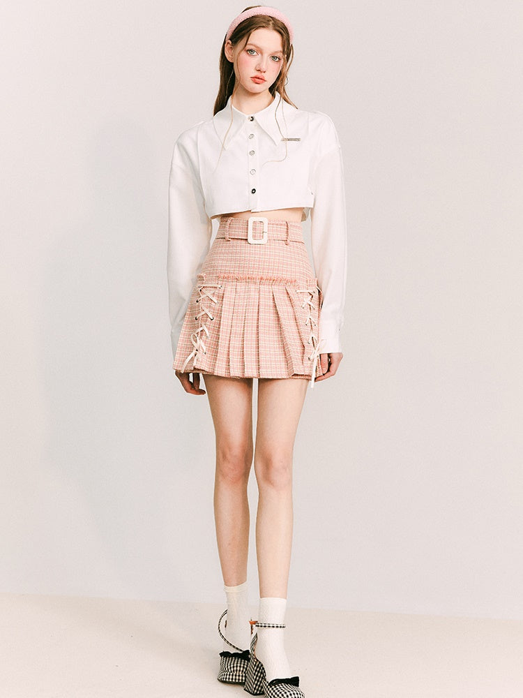 Kurzes Langarm -Shirt & College Krawatte