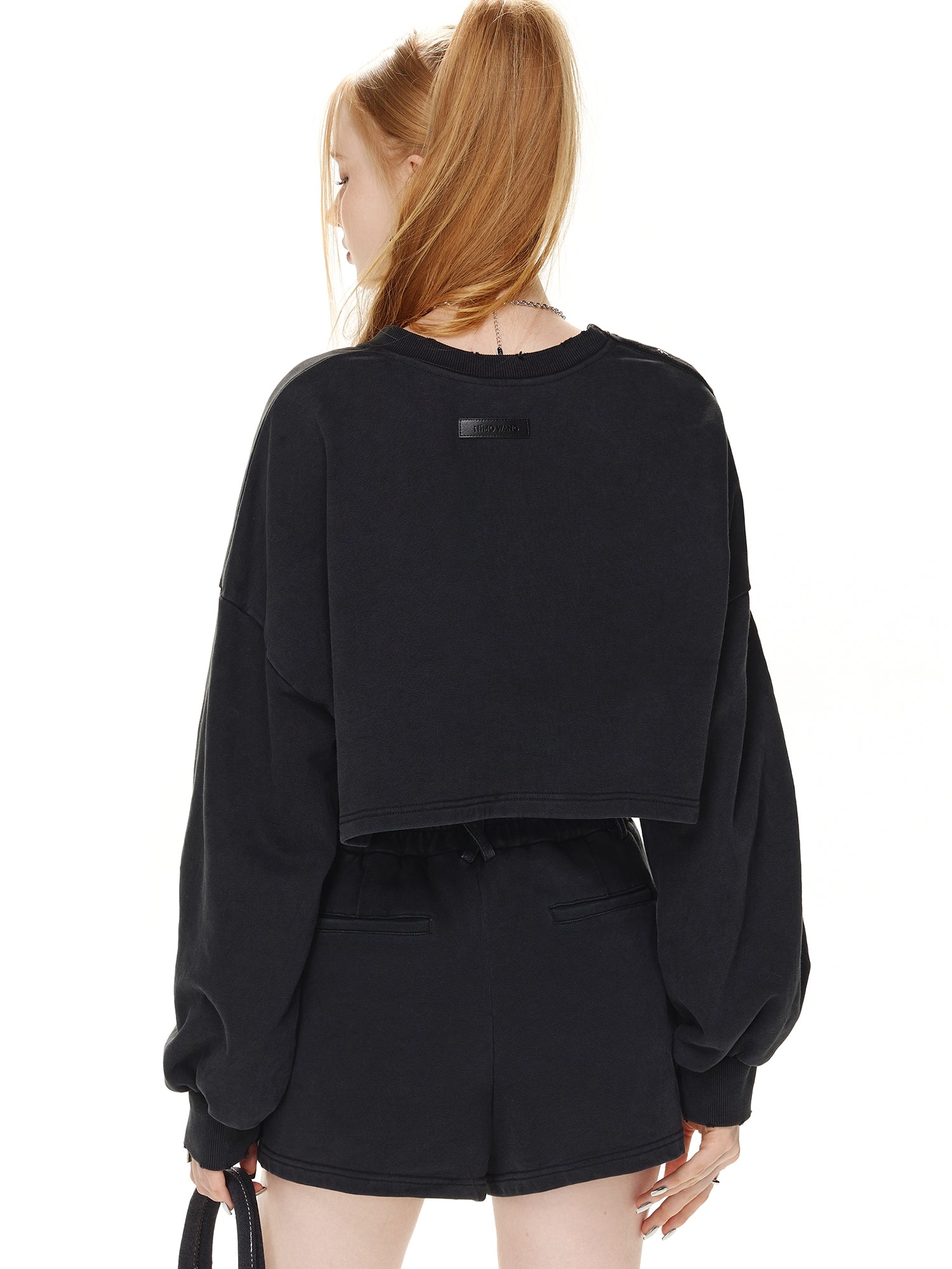 Pullover et short rétro