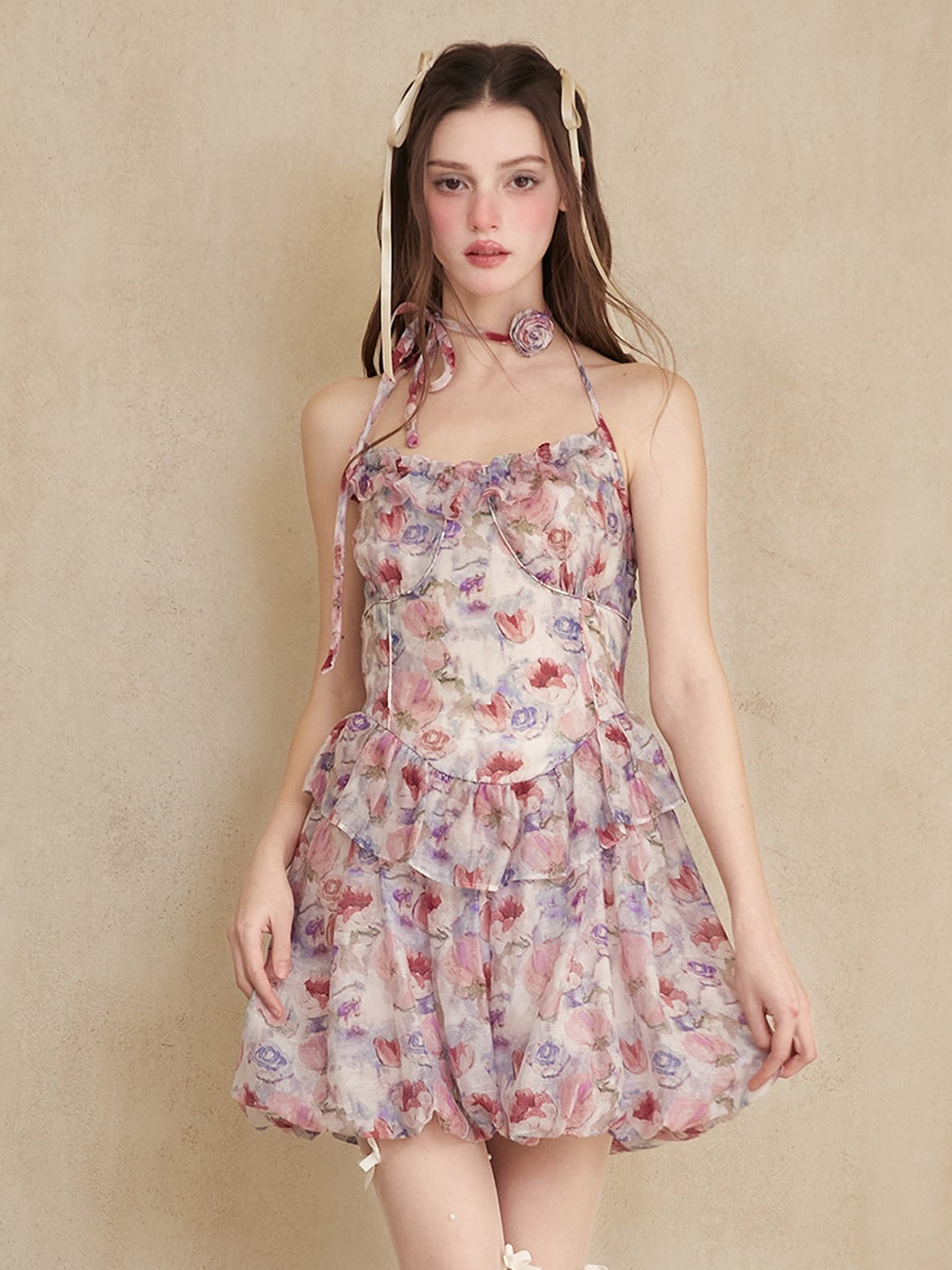 Rosenhalter-Neck-kurzes Kleid