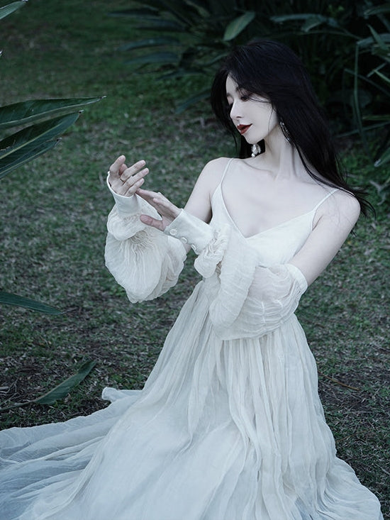 Französische Kleid von Hosenträgern