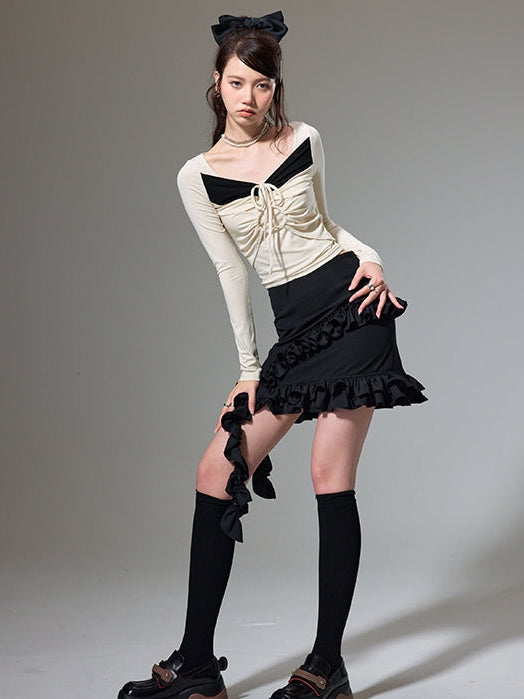 Quadratische Hals mit langem Märm von Bodhemd