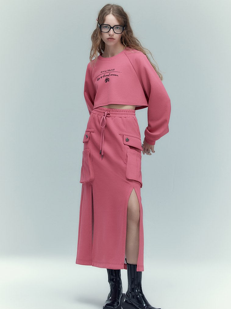 Sweat court et longue configuration de jupe