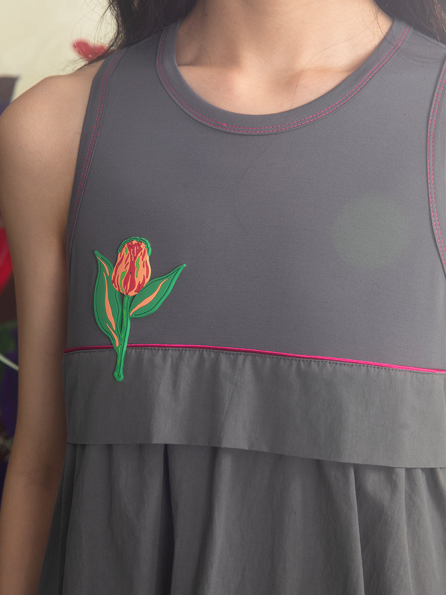 대비 색상 조절 가능한 새싹 원피스