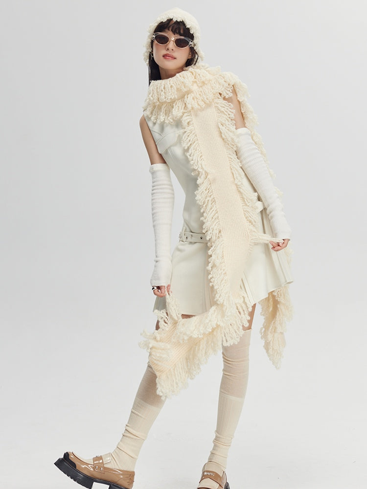 Fringed Hat & Muffler