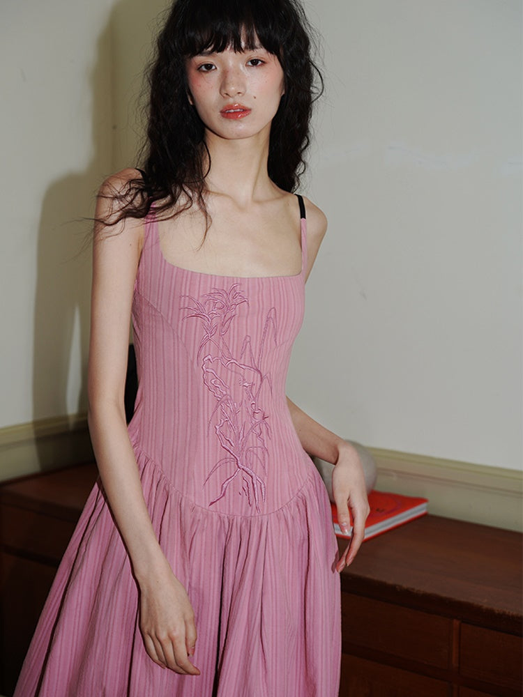 Embroidered Long Backless Sling Dress