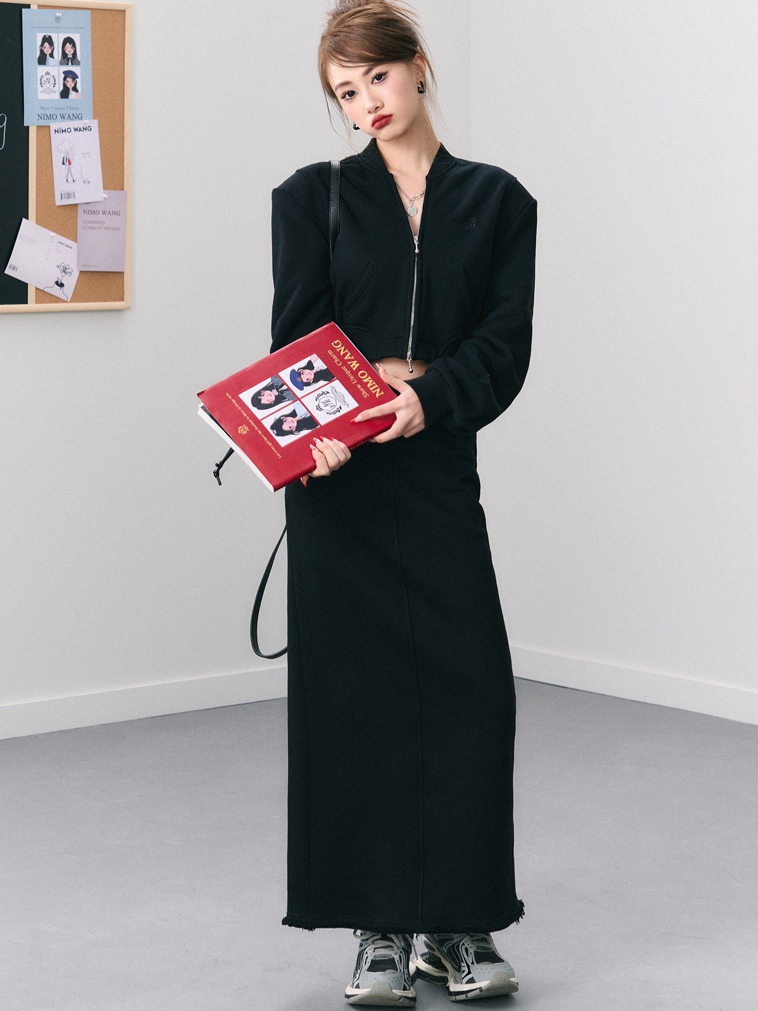 Short Casual Jacket & Slit Long Skirt