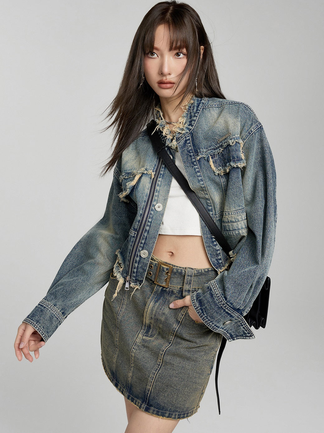 LOOSE SHORT DENIM JACKET