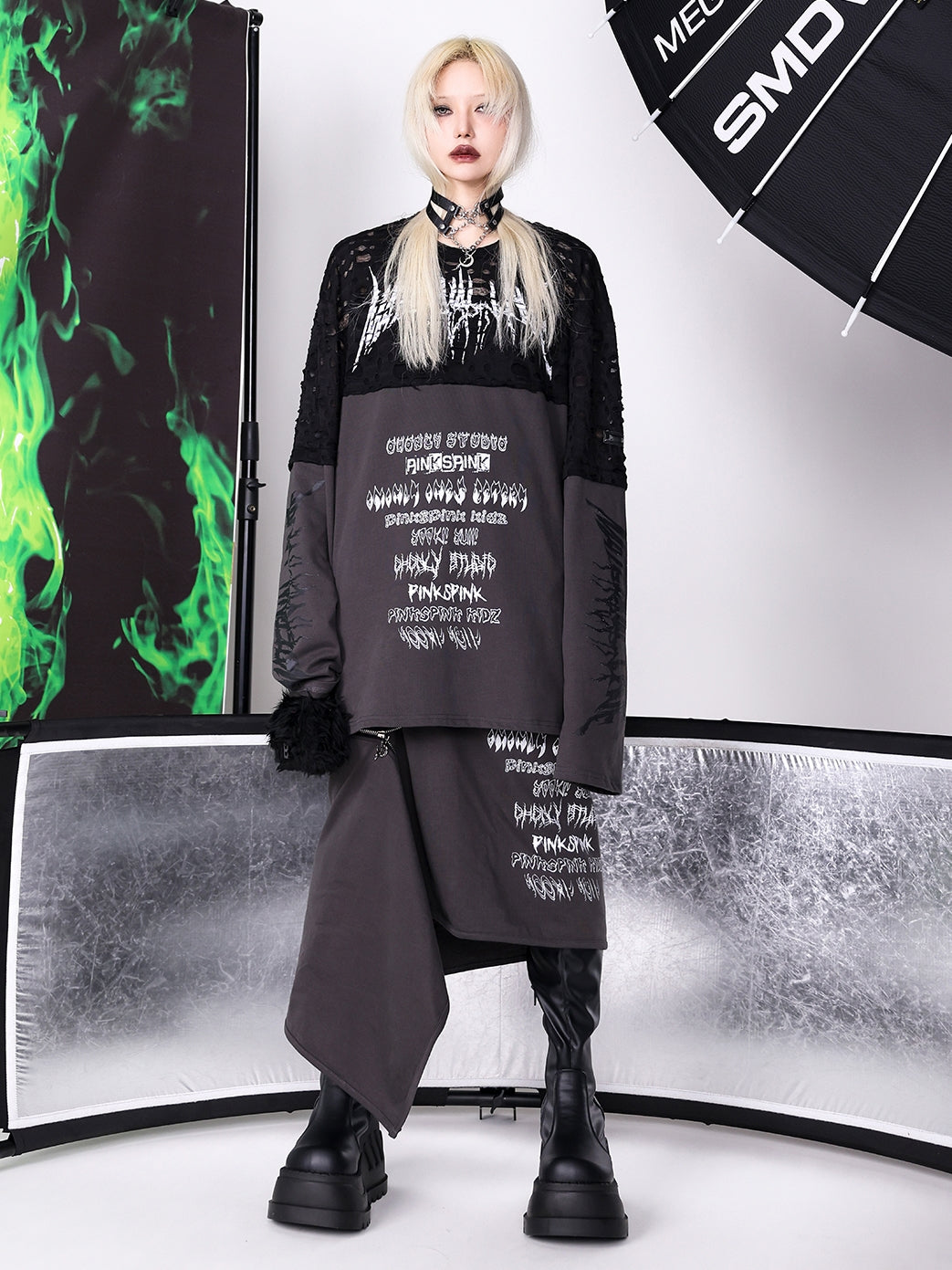 Electric Moon Choker