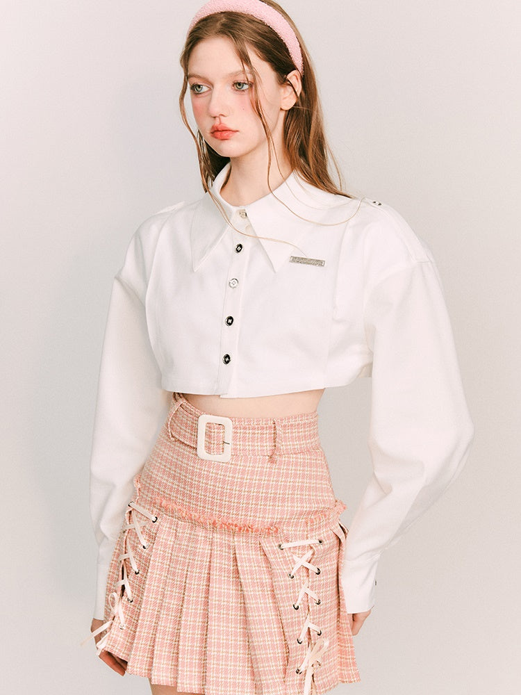 Kurzes Langarm -Shirt & College Krawatte