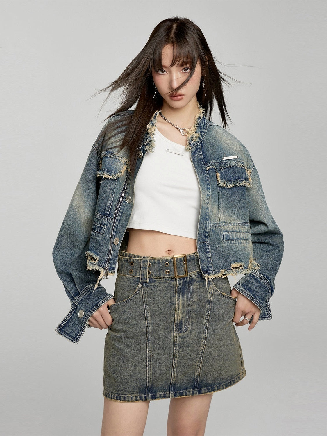 LOOSE SHORT DENIM JACKET