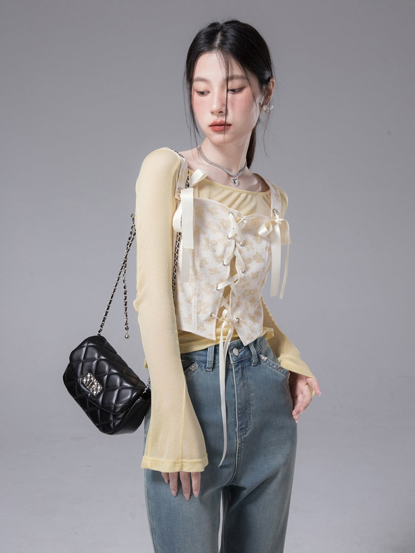 Thin Base T-shirt & Lace-up Vest Set-up