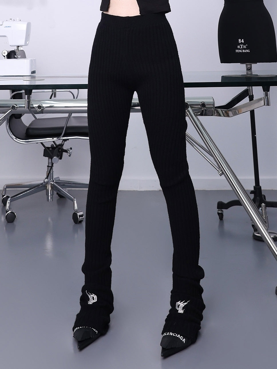 Mikro-Embroidered Leggings