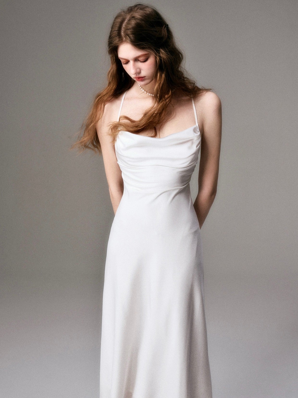 스윙 슬링 긴 드레스