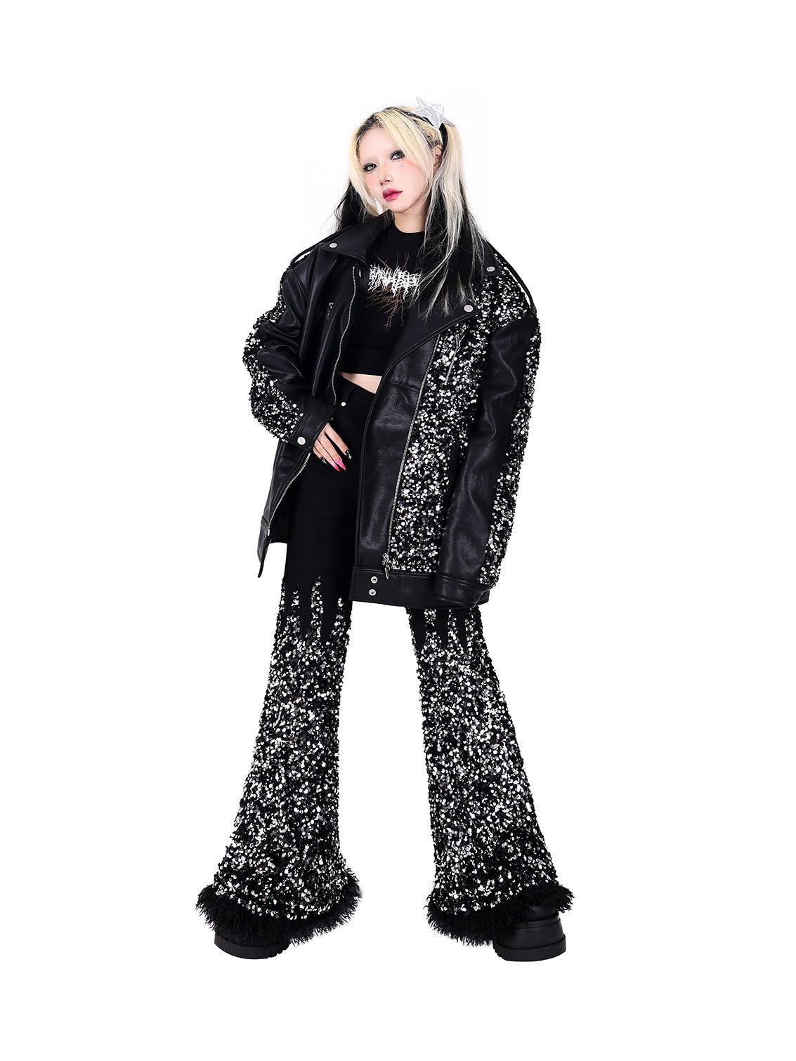 Sequin Stitching Big Horn Jeans