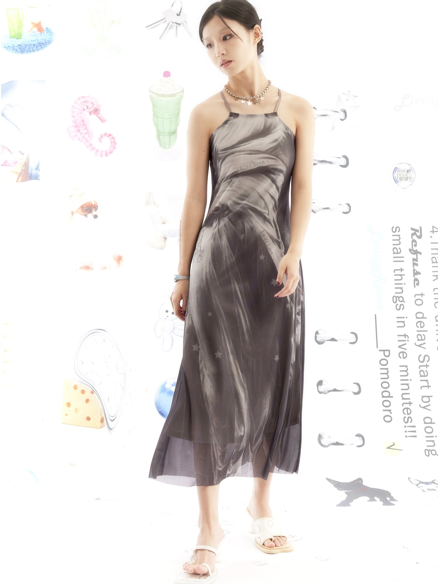 메쉬 크로스 스트랩 드레스를 인쇄하십시오