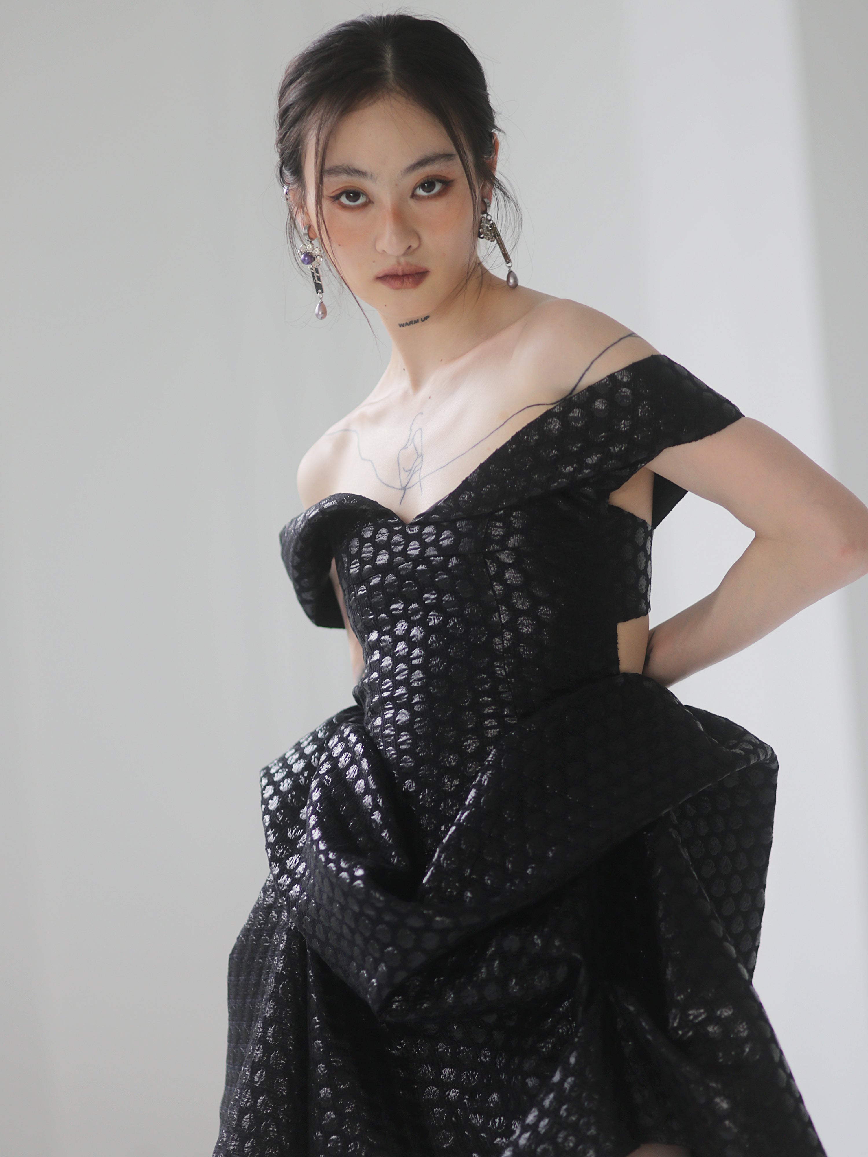 Jacquard Polka Dot Metallic Gloss Black Kleid