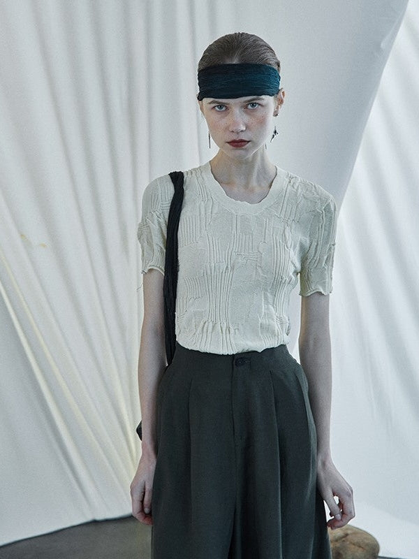 슬림 니트 둥근 목 티셔츠