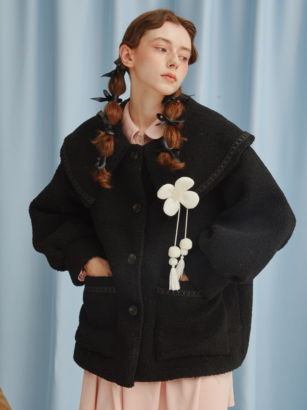 Sweet Cute Wool Flower Short-Coat - into november – ARCANA ARCHIVE