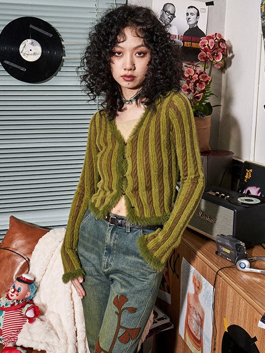 Retro V-Neck-Strickjacke