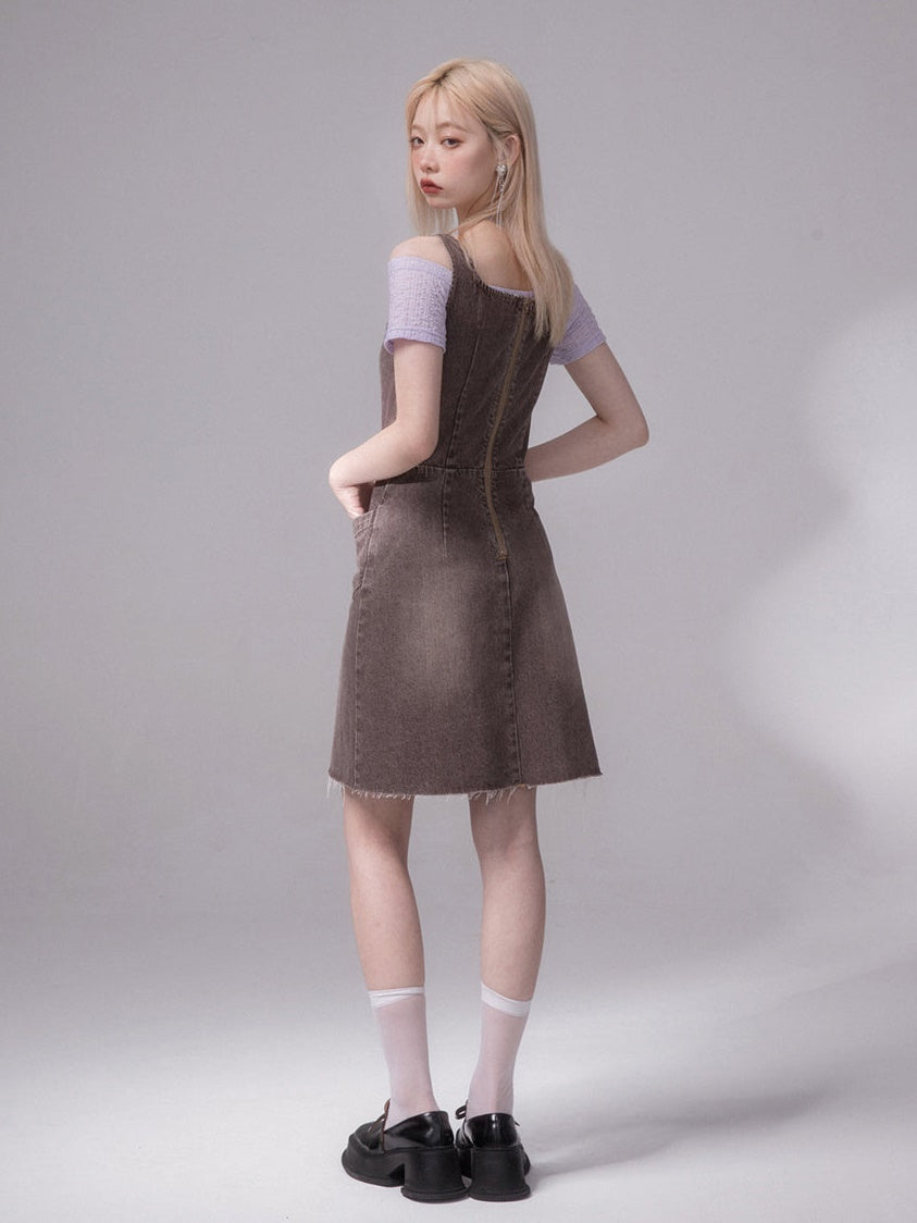 Suspender One-piece & Off-Shoulder T-shirt Set-up