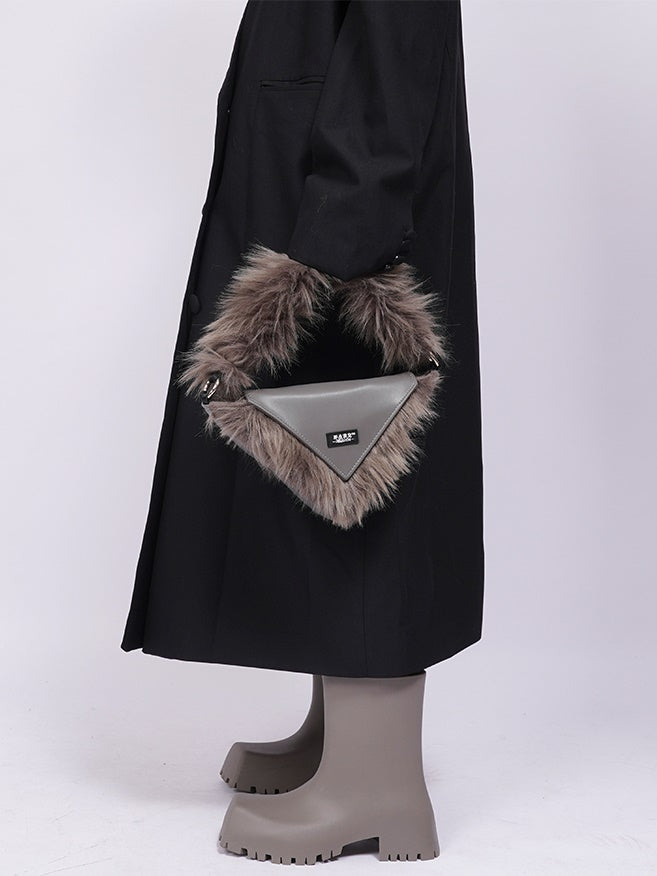 Pelz eine Schulter -Diagonal -Tasche