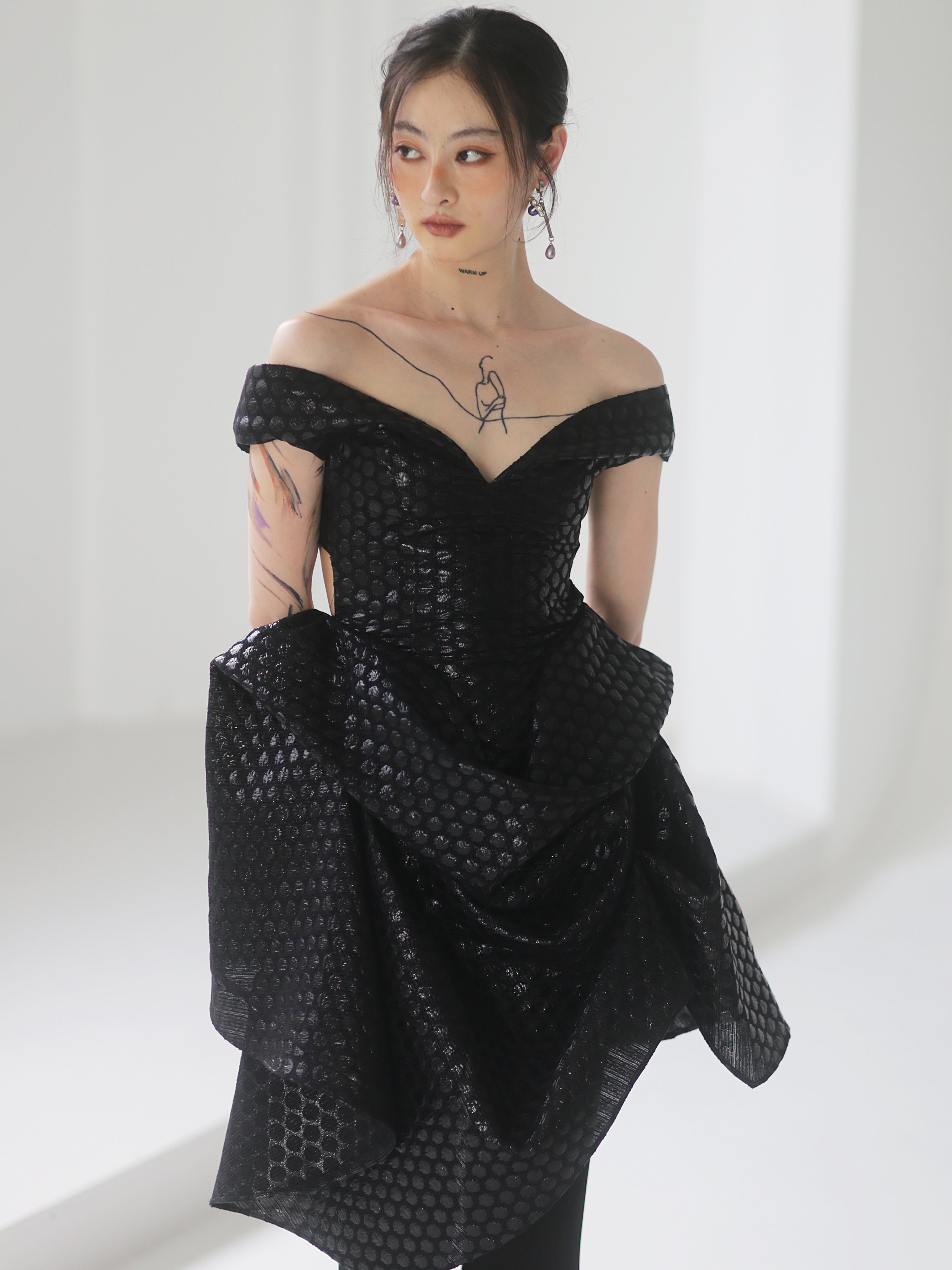 Jacquard Polka Dot Metallic Gloss Black Kleid