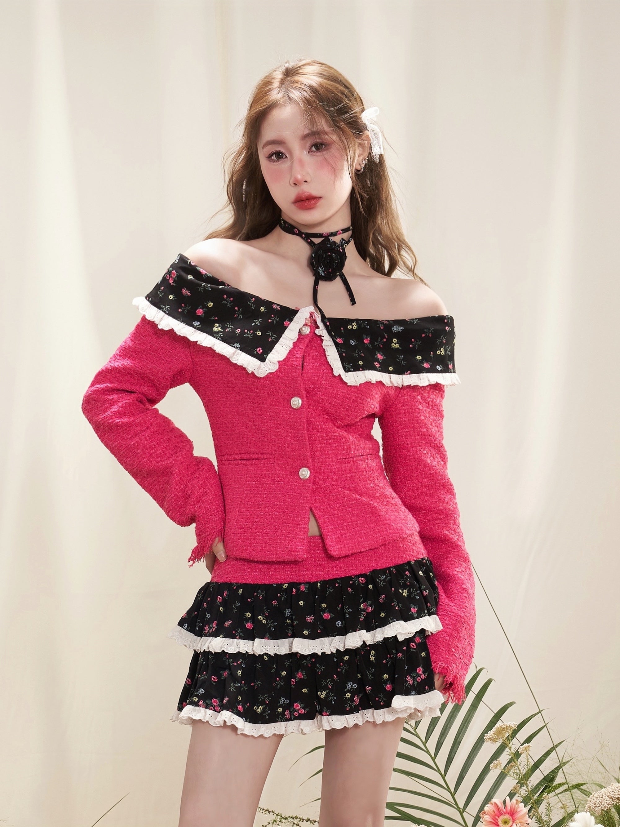 Off-Shoulder Detachable Floral Fragrant Fragrant Wind Jacket & Cake Skirt