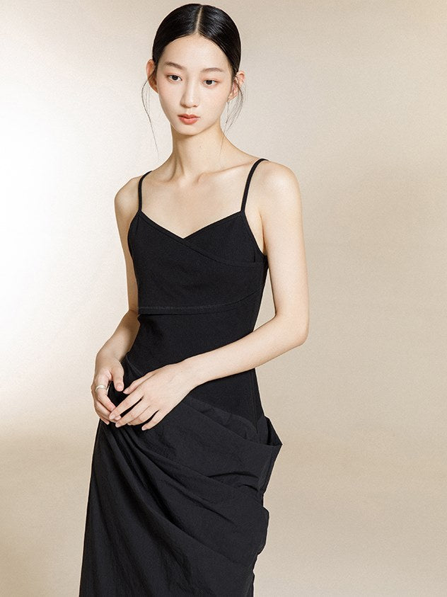 Dreidimensionales Kleid von Falten-Hosentender