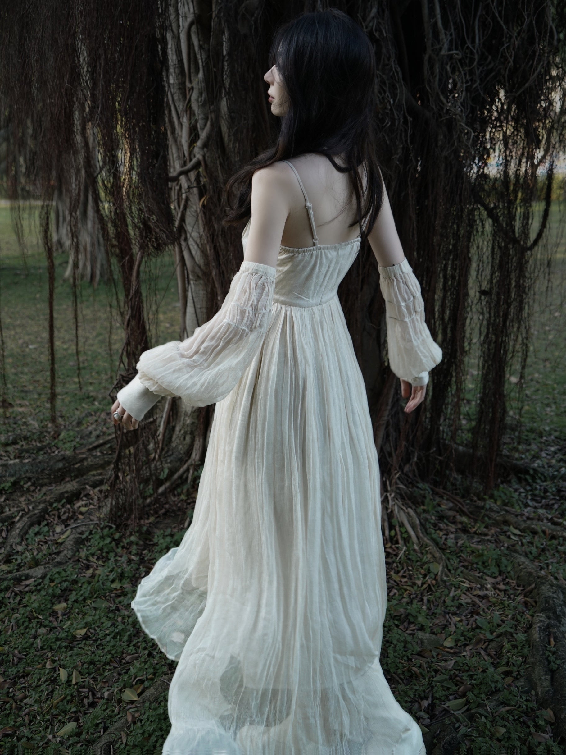 Französische Kleid von Hosenträgern