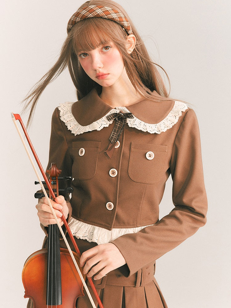 Veste courte à lame et jupe à plis