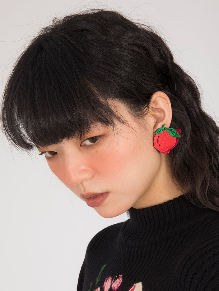 Apple Pattern Asymmetric Earrings