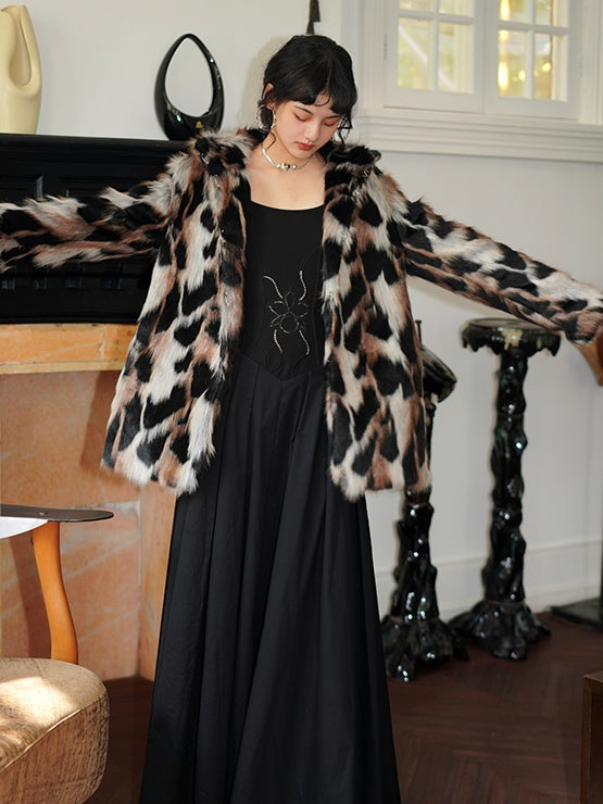 Lose Fellmantel mittlerer Länge