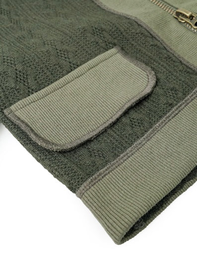 짧은 트위스트 뜨개질 재킷