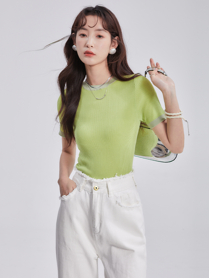 Short-Sleeed Slim-fit Bottoming Knitted Top