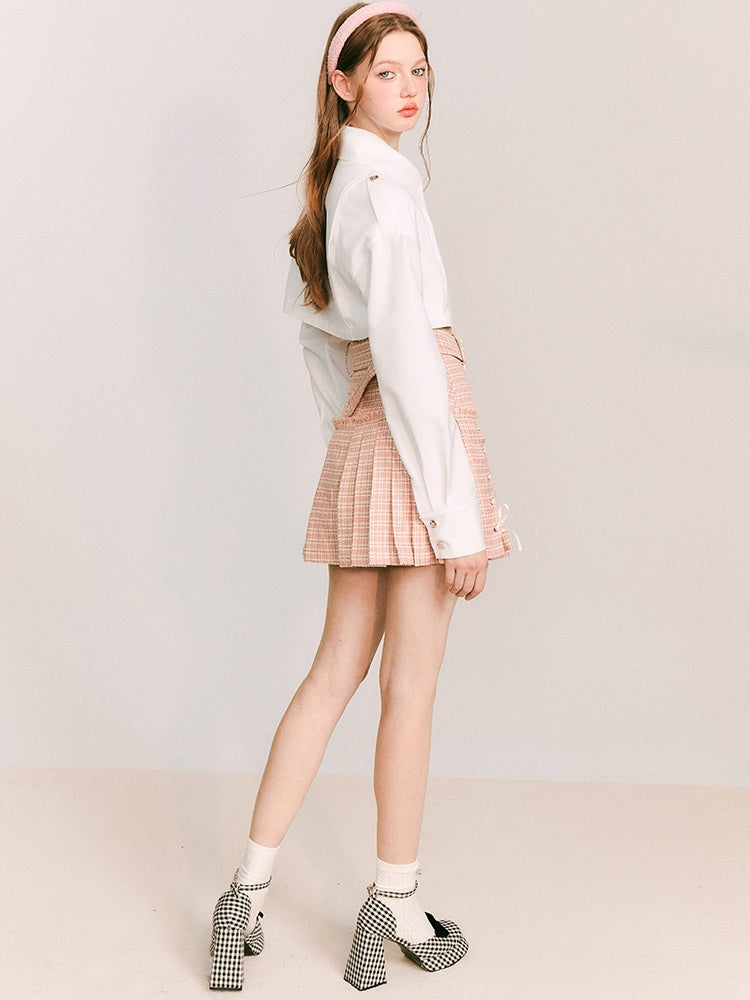 Kurzes Langarm -Shirt & College Krawatte