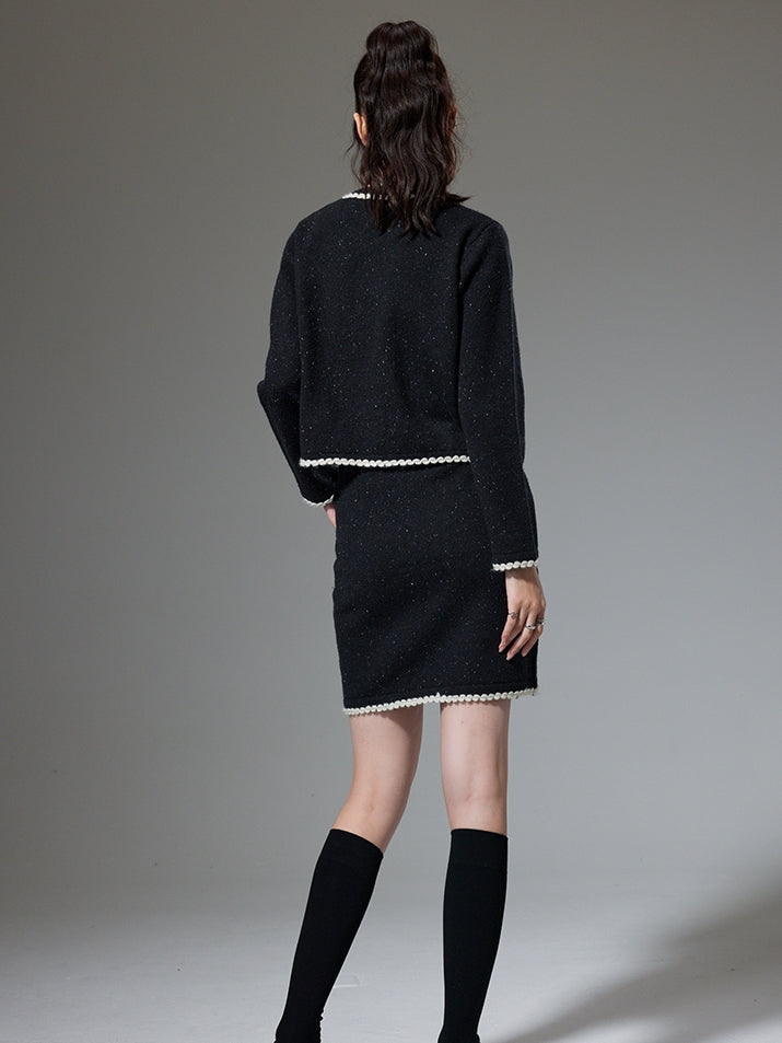 Strickjacke und Rock Strickstrick