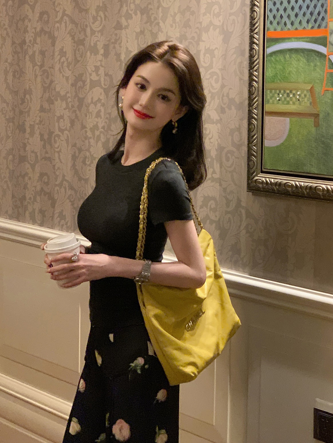 Dehnen Sie die grundlegende kurzarmige T-Shirt mit schlankem T-Shirt