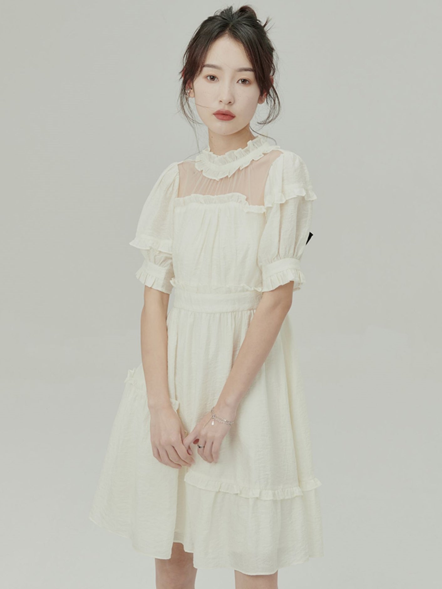 Bug asymmetrisches Kleid