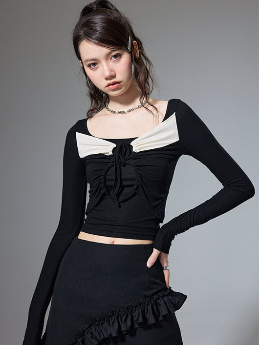 Quadratische Hals mit langem Märm von Bodhemd