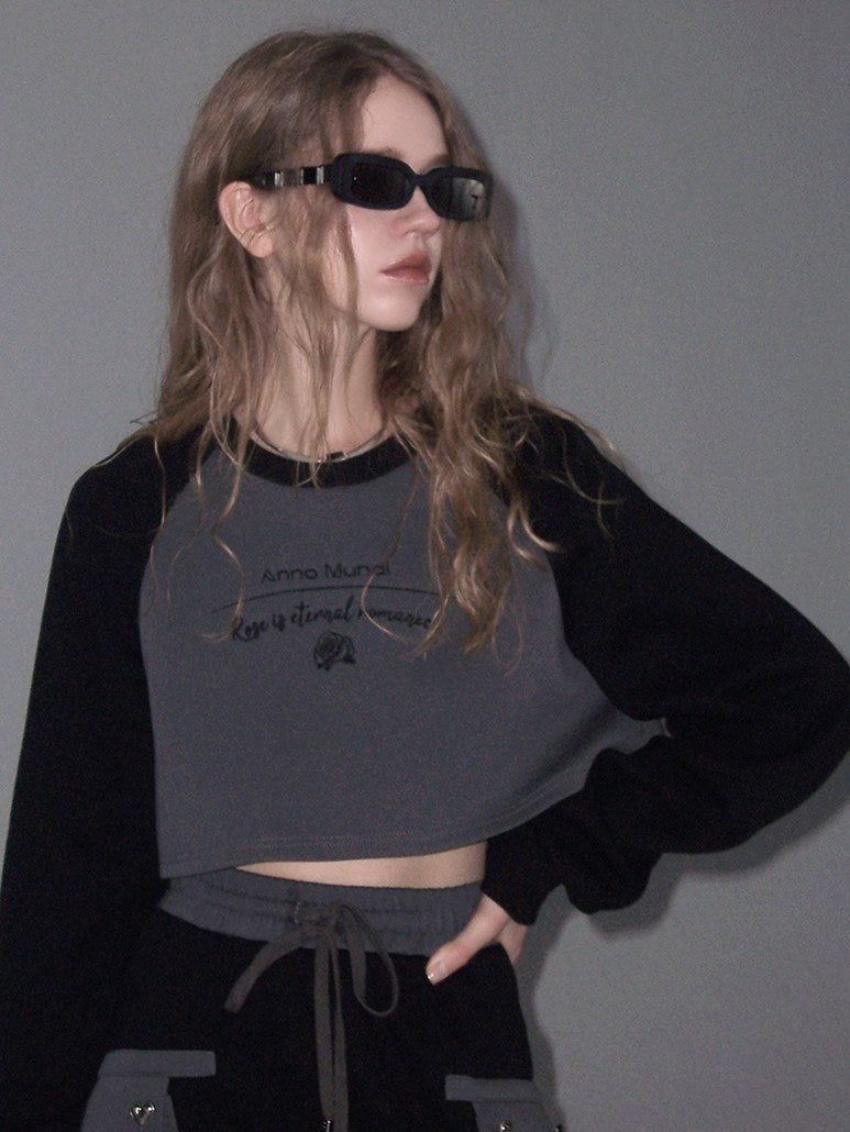 Sweat court et longue configuration de jupe